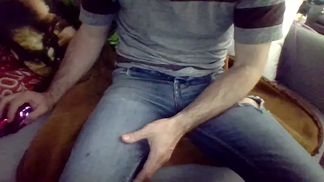 ACruoreX online show from April 17, 12:02 am