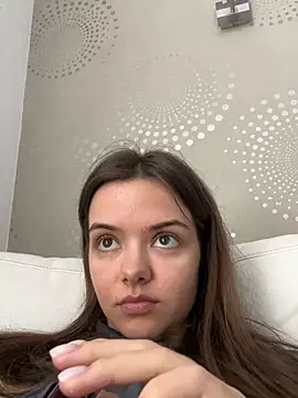 AForbiddenFlower online show from April 14, 6:52 am