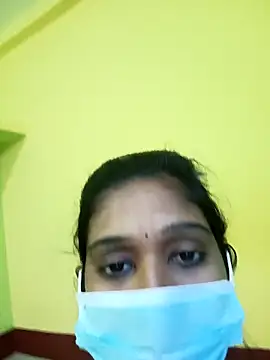 bannerjeesneha20 online show from March 31, 12:16 pm