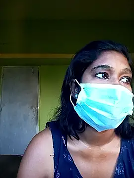 bannerjeesneha20 online show from April 10, 11:48 am