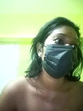 bannerjeesneha20 online show from April 13, 7:19 pm