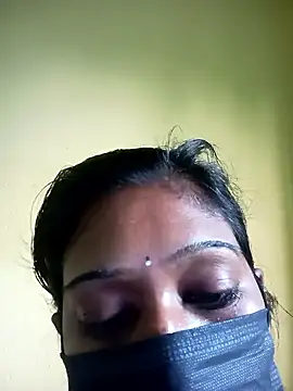 bannerjeesneha20 online show from April 17, 11:13 am