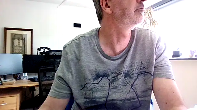 HotLucas66 online show from April 9, 1:49 pm