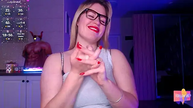 vip sweetnes online show from April 14, 4:57 pm