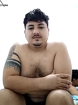 dyland gaga online show from April 7, 10:31 pm