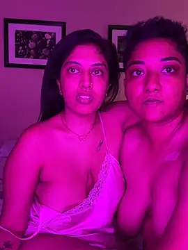 kamilah rose online show from April 13, 2:00 pm