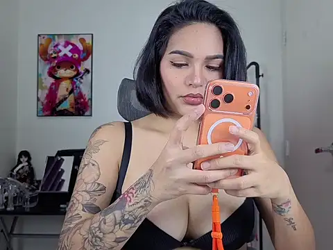 monicaconde online show from April 7, 8:04 am