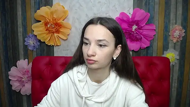 Je55icaBreeze online show from April 4, 5:06 am