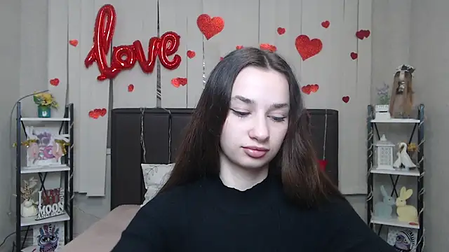 Je55icaBreeze online show from April 9, 5:07 am