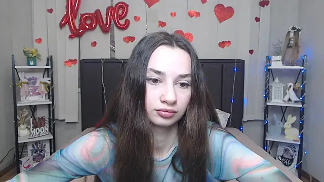 Je55icaBreeze online show from April 18, 4:38 am