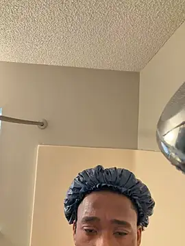 Thirdlegsuave online show from March 24, 10:15 pm