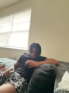 Thirdlegsuave online show from March 31, 3:34 pm