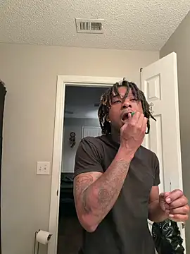 Thirdlegsuave online show from April 8, 2:44 am