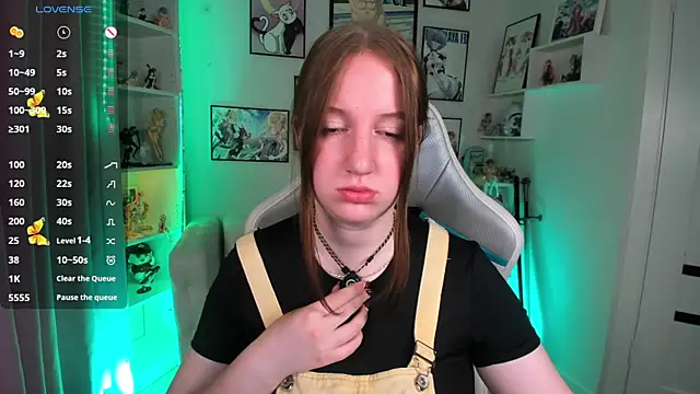 Snapshot of Elisabeth_Binder chatting on July 3, 3:46 am Elisabeth Binder online show from July 3, 3:46 am