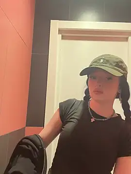 Flora Ray online show from April 14, 1:17 pm