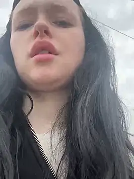 Flora Ray online show from April 16, 2:07 pm