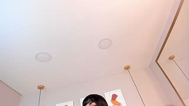 Hanna  mitsury  online show from March 31, 12:16 pm