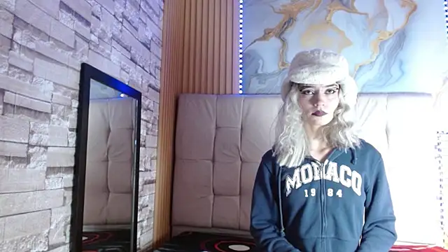 maia grace online show from April 12, 5:01 am