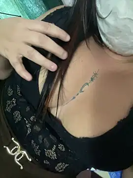 Snapshot of Anita_vegaa_ chatting on June 23, 1:31 pm Anita vegaa online show from June 23, 1:31 pm