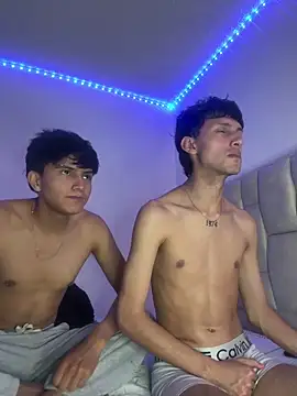 LYAN DYLAN online show from March 25, 10:16 pm