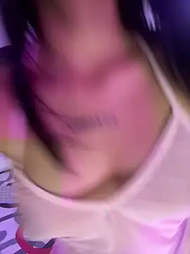 Lizzy Bonnie online show from April 12, 4:39 am