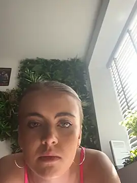 Cherrysweetalice online show from April 18, 1:04 pm