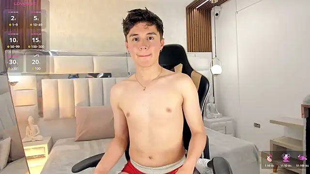 Juandagoom online show from April 9, 9:20 pm