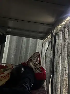 devlove352 online show from March 26, 8:14 pm