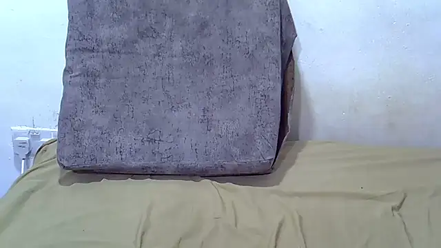 Sexxy Peach online show from April 7, 12:11 am