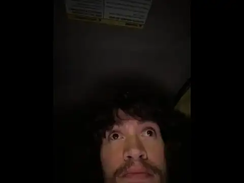 Teddy4420 online show from April 15, 6:20 am