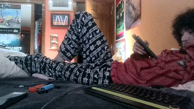 Teddy4420 online show from April 17, 8:06 am