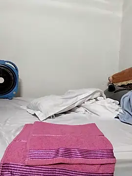 Jeryy68 online show from April 1, 1:41 pm