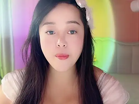 A-wzz online show from April 17, 3:04 pm