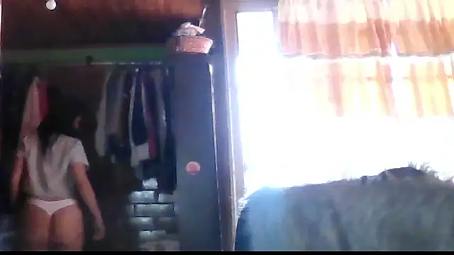 Snapshot of SusanCortez_ chatting on April 19, 9:06 pm SusanCortez online show from April 19, 9:06 pm