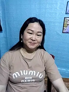 Fuk-sxz online show from April 28, 2:27 am