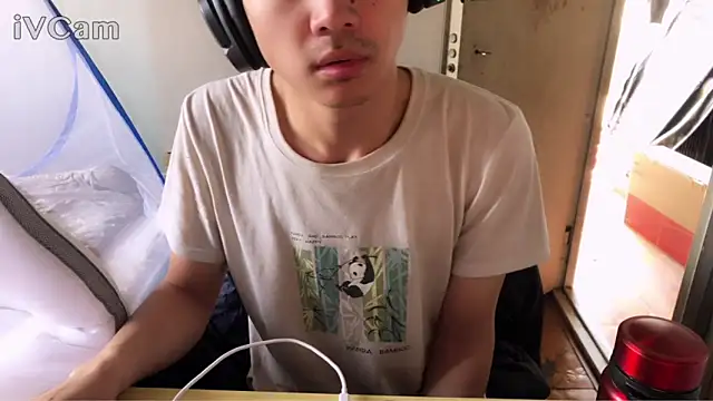 dyjdddttj online show from April 1, 2:23 am