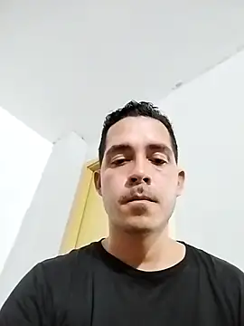 Gabriel leon33 online show from April 1, 3:29 am