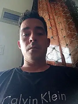 Gabriel leon33 online show from April 6, 9:27 pm