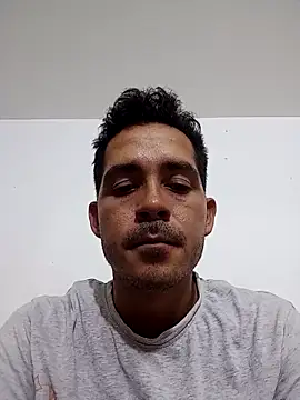 Gabriel leon33 online show from April 11, 5:23 am