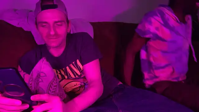 DavidEugeneOr online show from April 15, 11:28 am