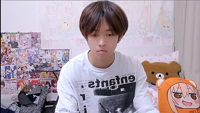 buding-001 online show from April 16, 12:17 pm