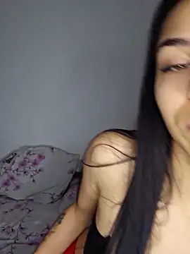 Crissdesire online show from April 10, 11:48 am