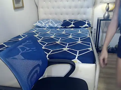 Jeweljozon online show from April 14, 4:24 pm