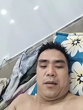 Snapshot of Tinh_love chatting on June 25, 12:53 pm Tinh love online show from June 25, 12:53 pm