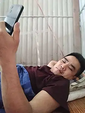 Snapshot of Tinh_love chatting on July 20, 12:58 am Tinh love online show from July 20, 12:58 am