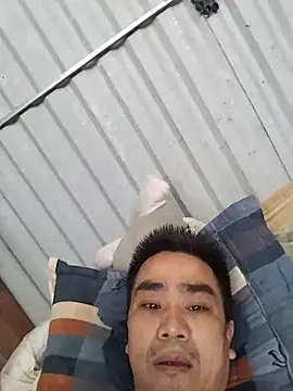 Snapshot of Tinh_love chatting on July 26, 3:58 am Tinh love online show from July 26, 3:58 am