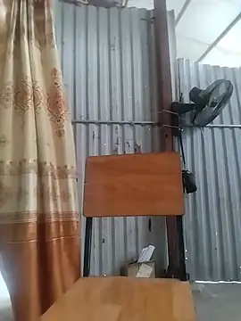 Snapshot of Tinh_love chatting on July 28, 4:52 am Tinh love online show from July 28, 4:52 am