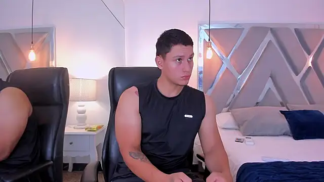 Chriss Diamond online show from March 31, 9:04 pm