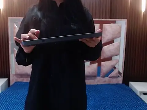 salethjonescl202 online show from March 25, 8:04 pm