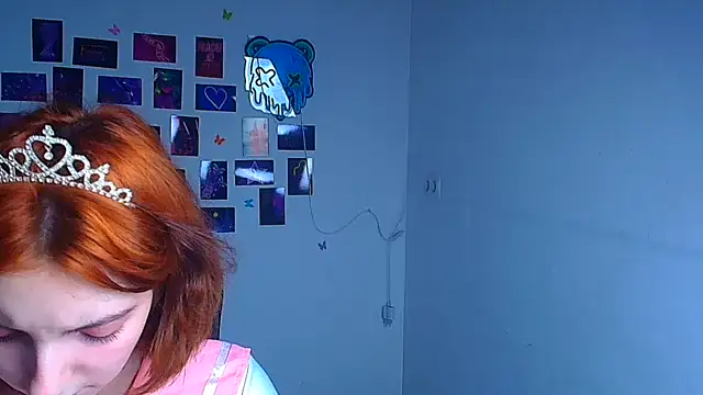 Butterfly Milly online show from April 1, 2:25 pm